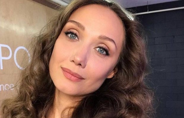 "Женю, ти повинна встати": Власова розповіла про складний емоційний стан за останні роки