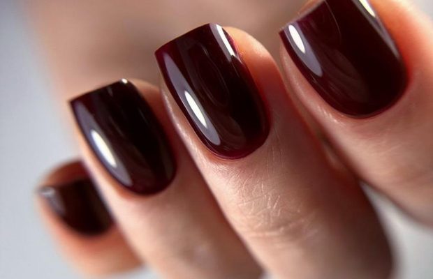 Назван самый модный маникюр этой зимы: он подойдет каждой (фото)