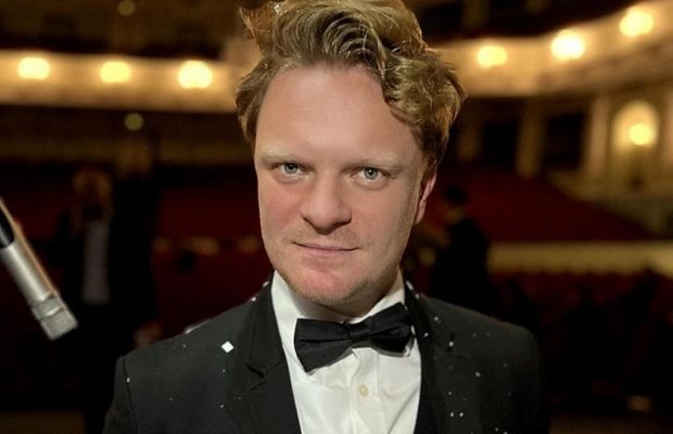 "Війна забрала мою сім'ю": актор-воїн зі сльозами на очах розповів, що сталося