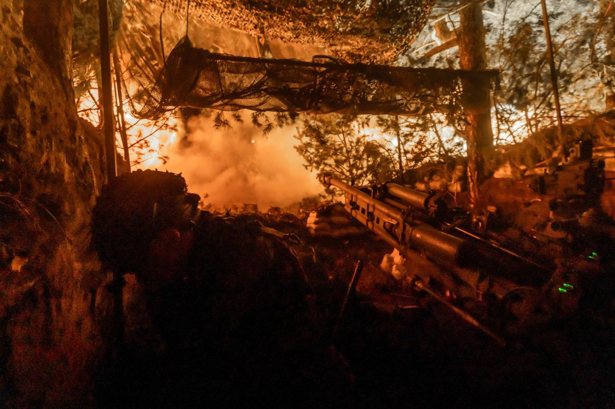 У ЗМІ описали, як можуть розгортатися події в разі падіння Часового Яру / фото 148 окрема артилерійська бригада У ЗМІ описали, як можуть розгортатися події в разі падіння Часового Яру / фото 148 окрема артилерійська бригада