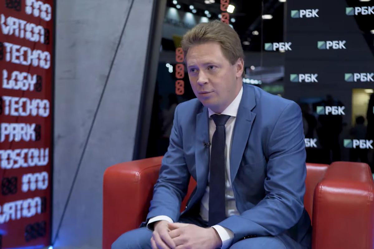 Дмитрий Овсянников сбежал от "русского мира" в Лондон / скриншот Дмитрий Овсянников сбежал от "русского мира" в Лондон / скриншот