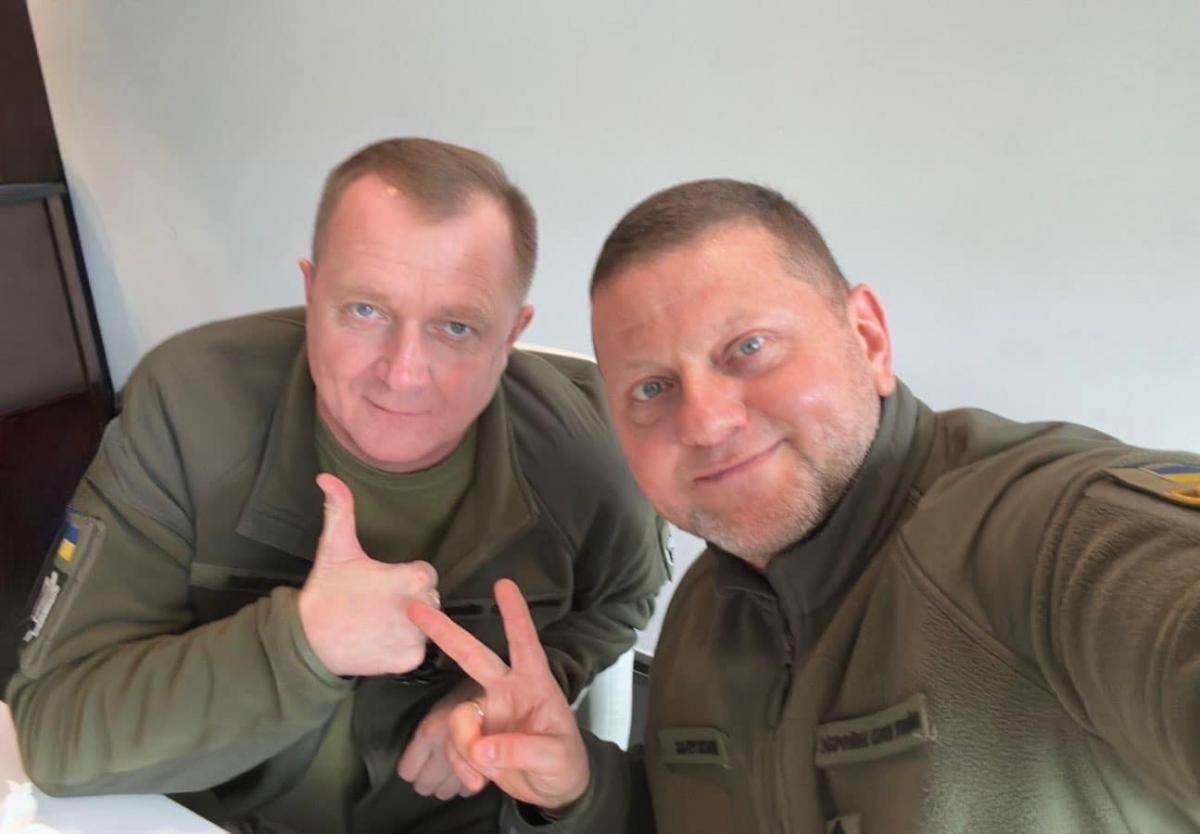 Залужний привітав Шапталу / facebook.com/vzaluzhnyi Залужний привітав Шапталу / facebook.com/vzaluzhnyi