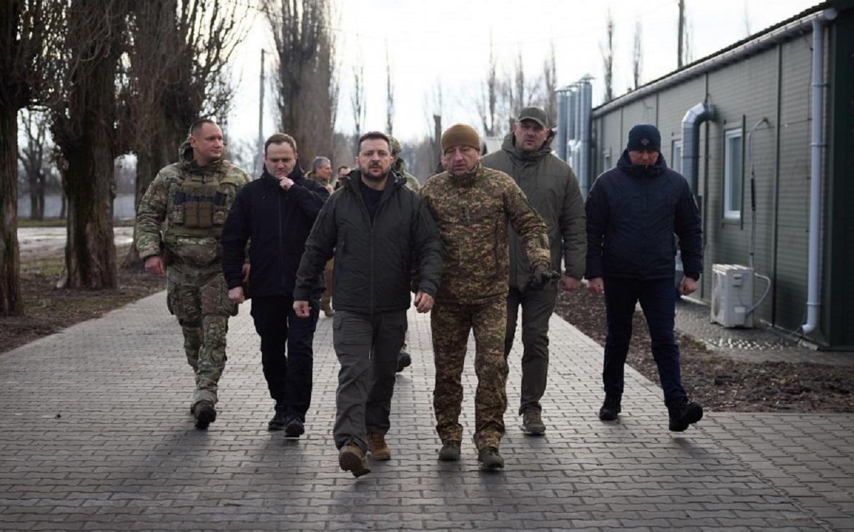 Зеленский посетил три области / фото president.gov.ua Зеленский посетил три области / фото president.gov.ua