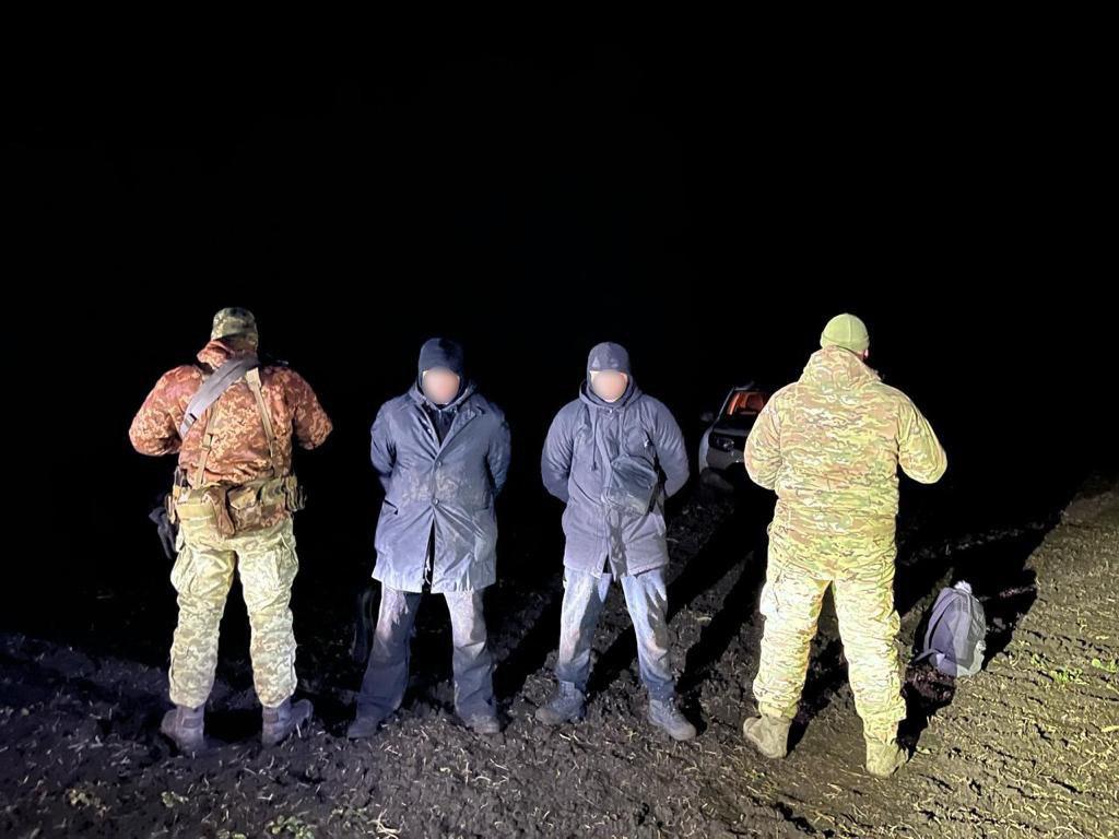 Ухилянт вчетверте попався на кордоні / ДПСУ Ухилянт вчетверте попався на кордоні / ДПСУ