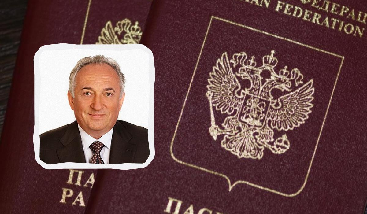 Российские миллиардеры отказываются от пасопрта РФ, на фото Василий Анисимов / коллаж УНИАН, фото ua.depositphotos.com, Википедия Российские миллиардеры отказываются от пасопрта РФ, на фото Василий Анисимов / коллаж УНИАН, фото ua.depositphotos.com, Википедия