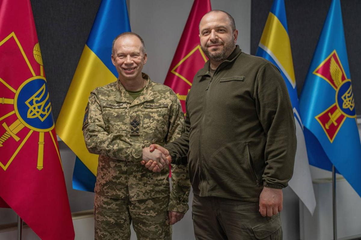 Відбулася перша нарада Головнокомандувача ЗСУ з міністром оборони / фото Міноборони України Відбулася перша нарада Головнокомандувача ЗСУ з міністром оборони / фото Міноборони України