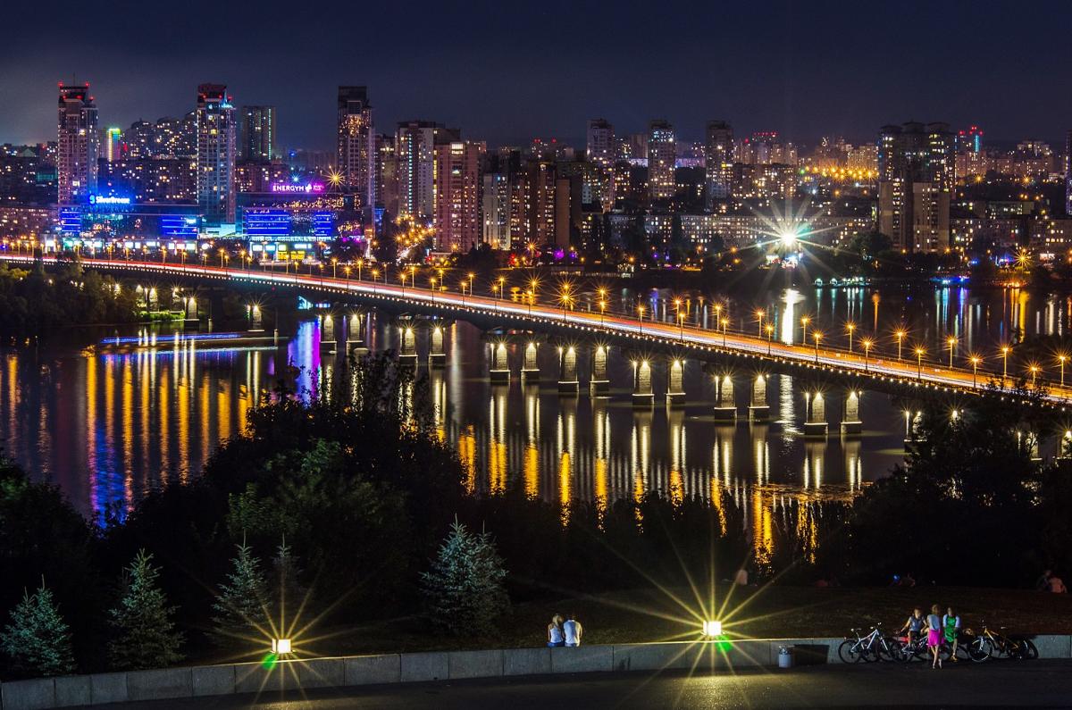 Мост Патона развалится, если полностью восстановить движение / фото Википедия