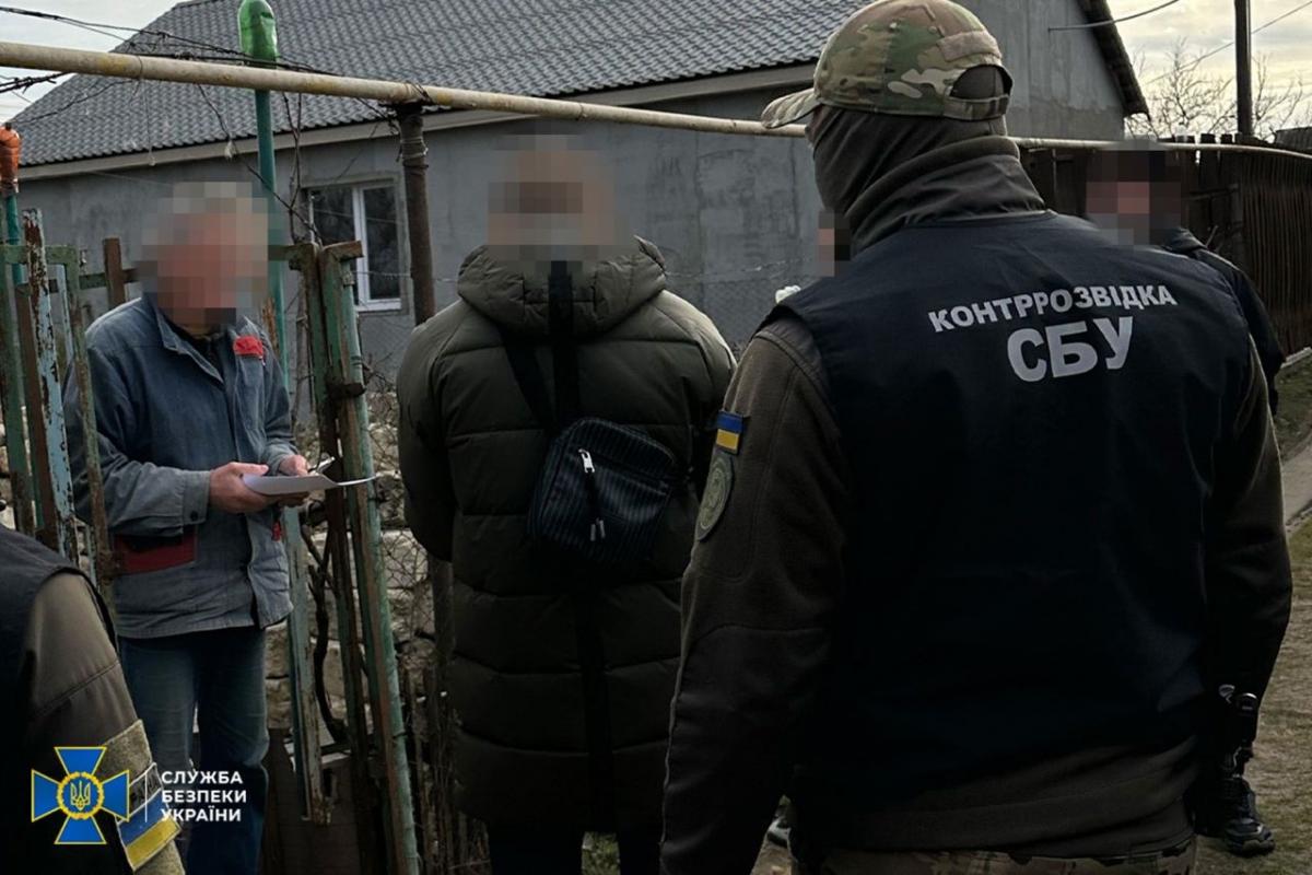 Затримано інженера-конструктора стратегічного підприємства Укроборонпрому / фото СБУ Затримано інженера-конструктора стратегічного підприємства Укроборонпрому / фото СБУ