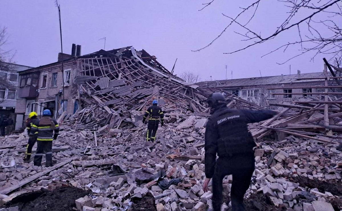 Оккупанты ударили по Большому Бурлуку / Телеграм-канал главы Харьковской ОВА Олега Синегубова Оккупанты ударили по Большому Бурлуку / Телеграм-канал главы Харьковской ОВА Олега Синегубова