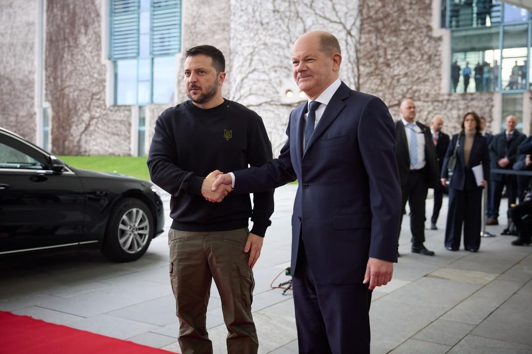 Зеленский встретился с Шольцем / фото president.gov.ua Зеленский встретился с Шольцем / фото president.gov.ua
