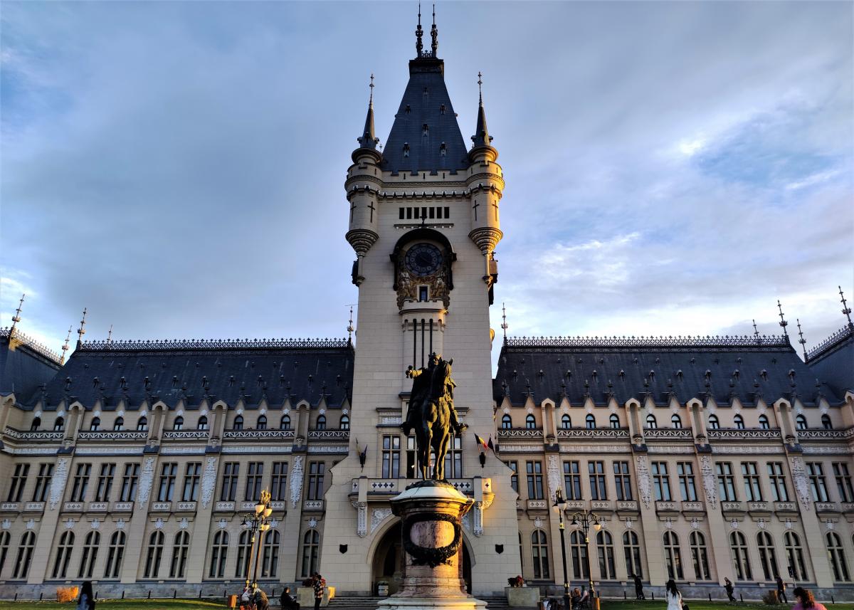 Палац культури в Яссах / фото Марина Григоренко Палац культури в Яссах / фото Марина Григоренко