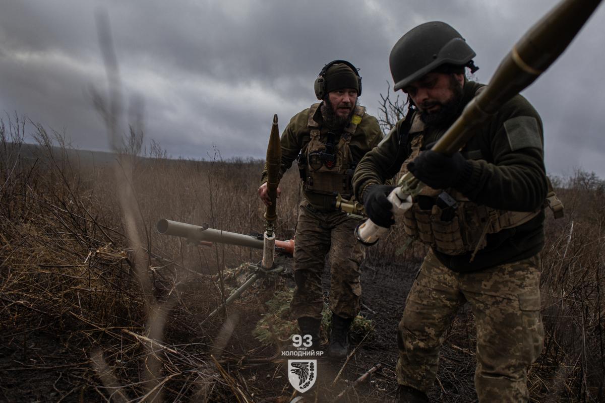 ВСУ сдерживают врага на фронте / фото 93 ОМБр Холодный Яр