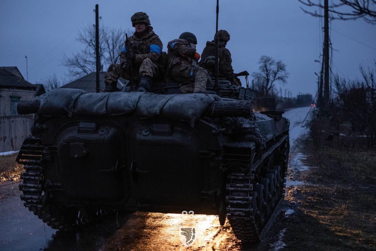 Оккупанты атаковали почти на всех направлениях фронта / фото 93 ОМБр Холодный Яр Оккупанты атаковали почти на всех направлениях фронта / фото 93 ОМБр Холодный Яр