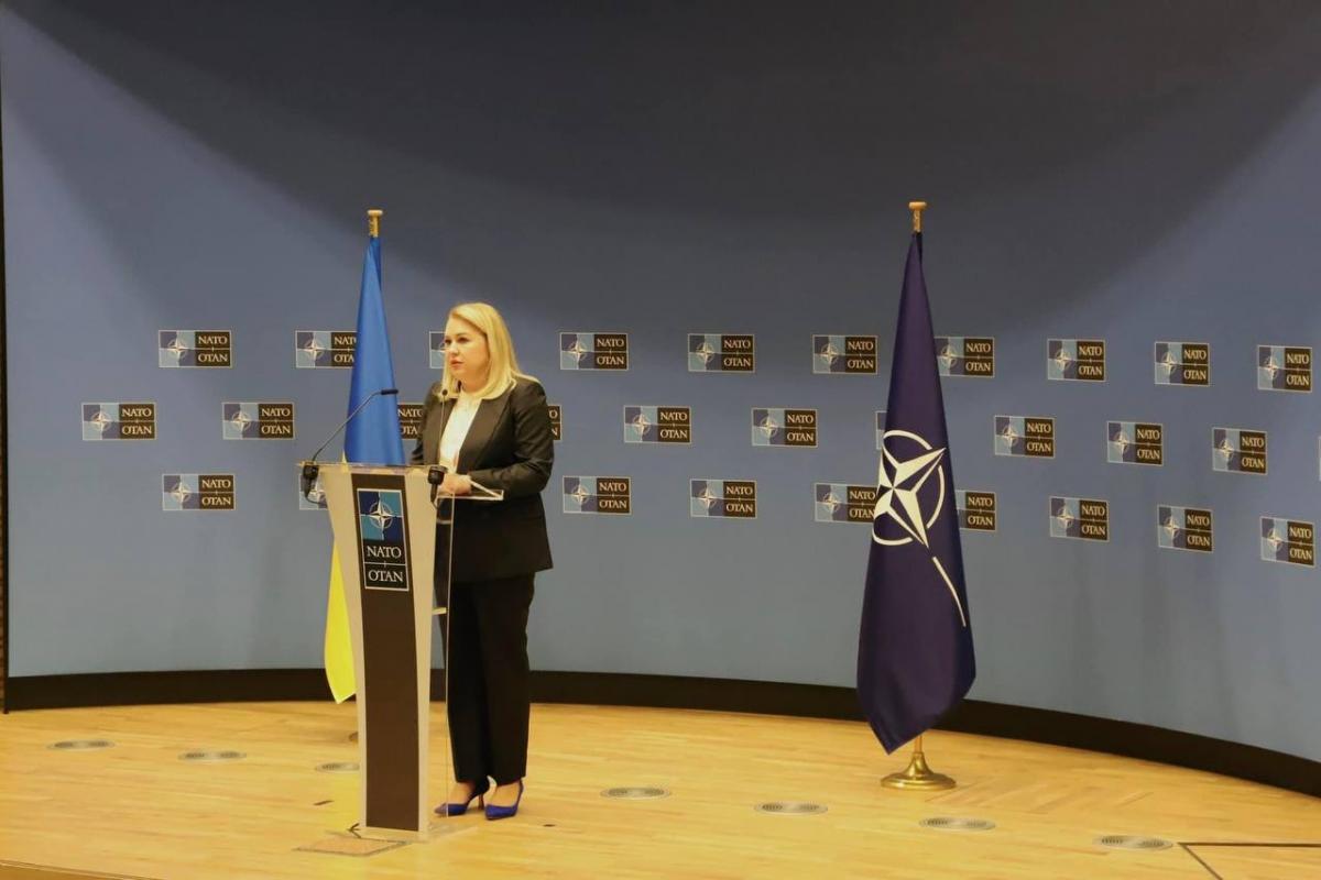 Війна ближче, ніж вам здається: Алан Бадоєв представив документальну стрічку 'Довга Доба' в штаб квартирі НАТО Війна ближче, ніж вам здається: Алан Бадоєв представив документальну стрічку 'Довга Доба' в штаб квартирі НАТО