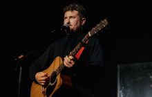 Відомий український співак висловився про мобілізацію: "Вона обов'язково потрібна"