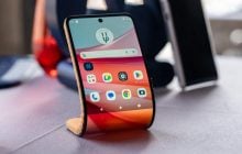 Motorola показала смартфон-браслет – его можно носить на руке вместо часов (видео)