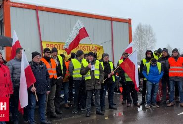 Польські фермери знову перекрили кордон з Україною