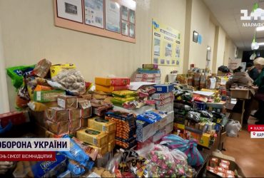 Харків'яни вражають кількістю допомоги, яку зносять постраждалим після жахливої пожежі