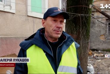 Неймовірна історія: сантехнік з Одеси кинувся витягати людей з напівзруйнованого будинку