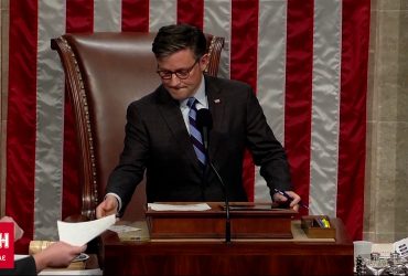 Сенат США ухвалив допомогу Україні, але є нюанс