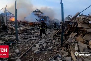 Ворожа ракета продірявила землю і зробила величезну вирву