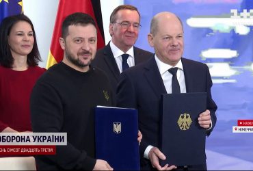 "Євротур" Зеленського. Яку угоду підписує президент у Парижі