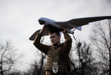 Російські системи РЕБ не здатні впоратися з українськими безпілотниками, - Forbes
