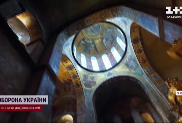 У церкві на Прикарпатті випадково знайшли 100-річні тризуби