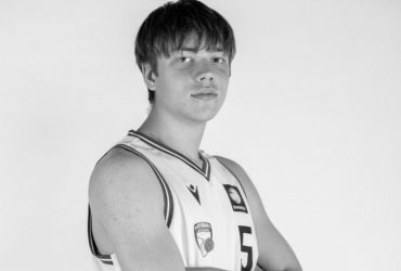 Ножовий напад на баскетболістів у Німеччині: у лікарні помер другий українець