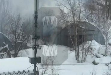На заводі авіаконструктора Сухого у РФ спалахнула пожежа: що відомо (відео)