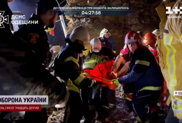 Более 70% ожогов тела и ожоговый шок: врачи до сих пор борются за жизнь пострадавшей от российской атаки