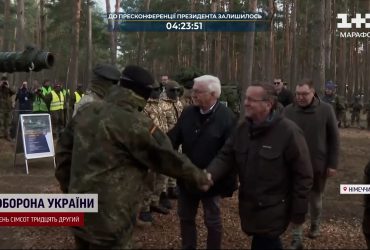 Німеччина підтверджує підтримку України: до українських танкістів навідалися Штайнмаєр і Пісторіус