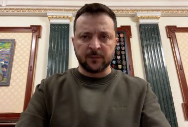 Зеленський: Макрон зібрав спеціальний саміт заради України