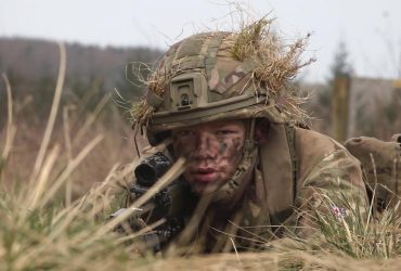 Наша доктрина устарела: британская армия возобновляет обучение тактикам окопной войны