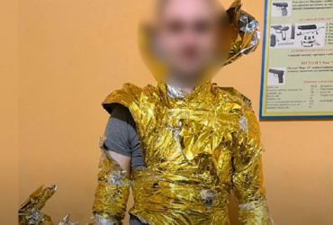 Замотались в фольгу: в Одесской области задержали уклонистов-изобретателей (видео)
