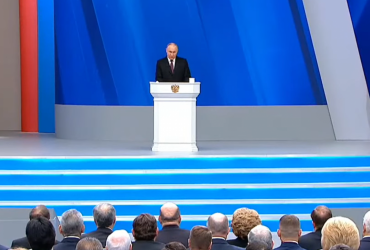 Диктатор говорит: вместо шамкающего Брежнева - кашляющий Путин