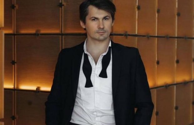 "Весь час це лікування проходимо": Женя Кот розповів про серйозне захворювання батька