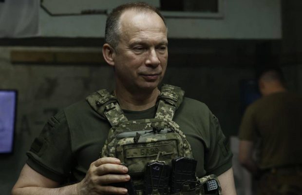 Мольфар розкрив секрети нового головнокомандувача ЗСУ Сирського