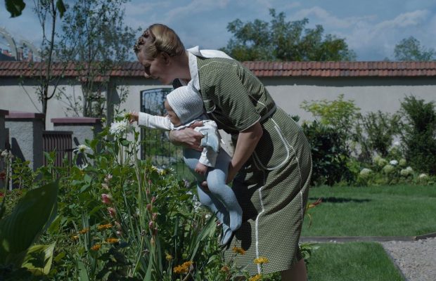 Леденящие душу параллели с сегодняшним днем: обзор фильма "Зона интереса"