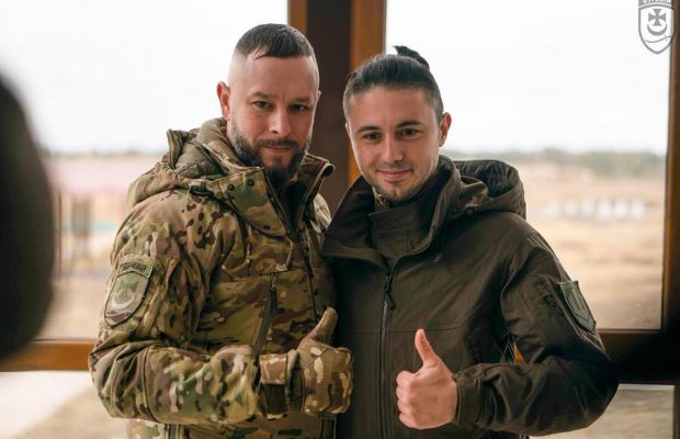 Тарас Тополя ответил, вернется ли на фронт: "Добровольно не хочу"