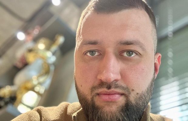 Відомий співак-військовий висловився про мобілізацію жінок: "Багато підуть на війну"
