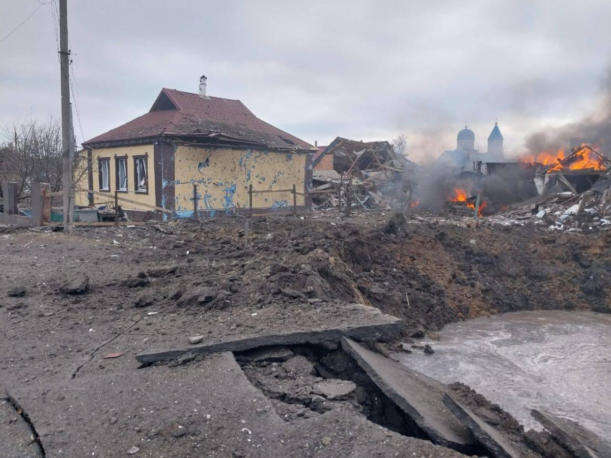 Сейчас известно об одном погибшем и семерых пострадавших / фото t.me/synegubov Сейчас известно об одном погибшем и семерых пострадавших / фото t.me/synegubov