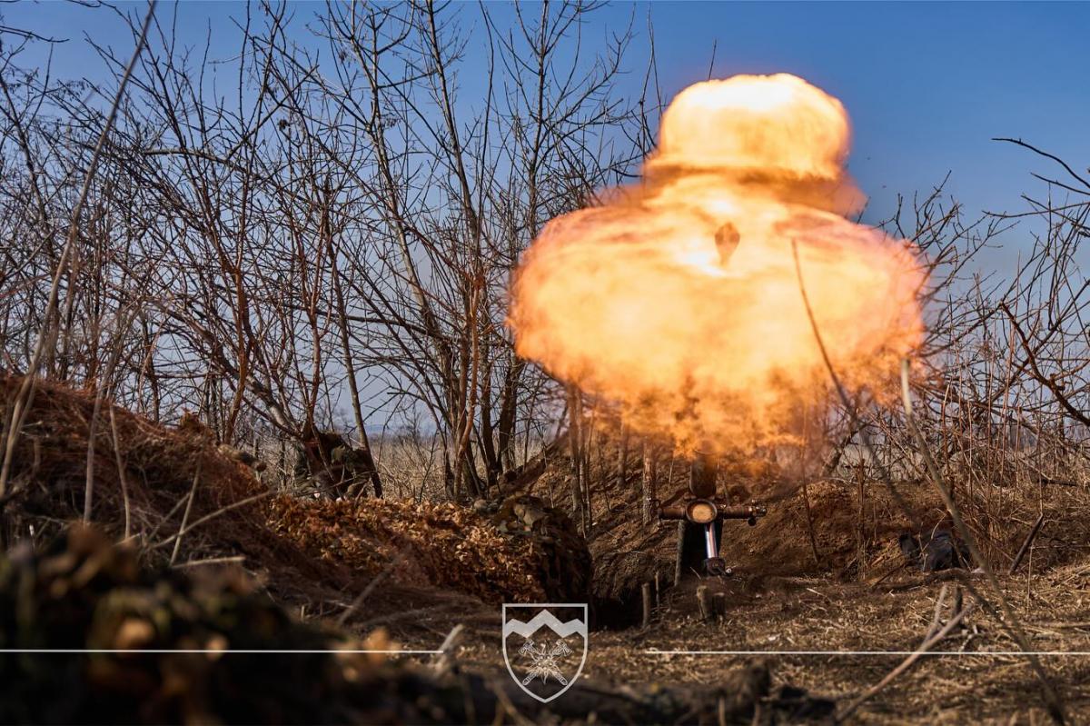 Военный рассказал, почему оккупанты сосредотачиваются на Новопавловском направлении / фото 10 отдельная горно-штурмовая бригада "Эдельвейс" Военный рассказал, почему оккупанты сосредотачиваются на Новопавловском направлении / фото 10 отдельная горно-штурмовая бригада "Эдельвейс"