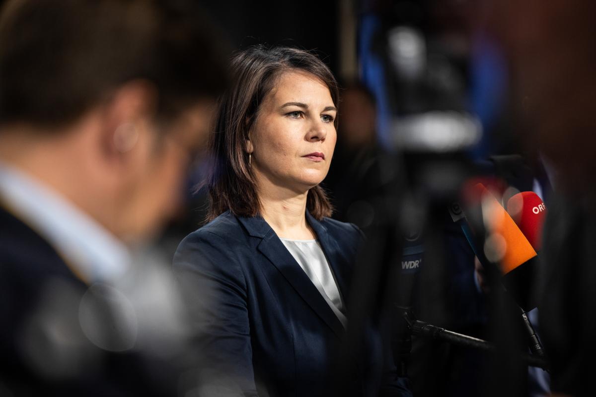 Анналена Бербок также предостерегла США от заключения "фиктивного мира" / фото European Union