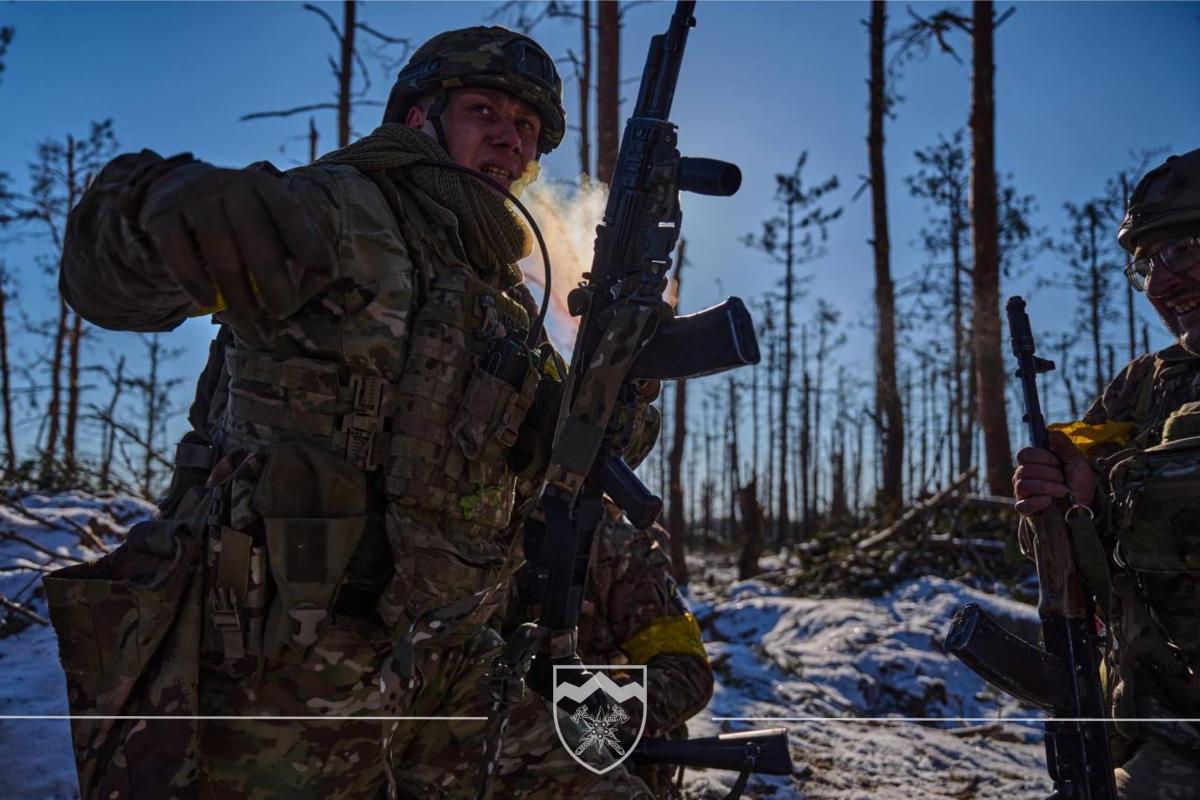 ЗМІ розкрили головні проблеми України на фронті / фото 10 окрема гірсько-штурмова бригада «Едельвейс» ЗМІ розкрили головні проблеми України на фронті / фото 10 окрема гірсько-штурмова бригада «Едельвейс»