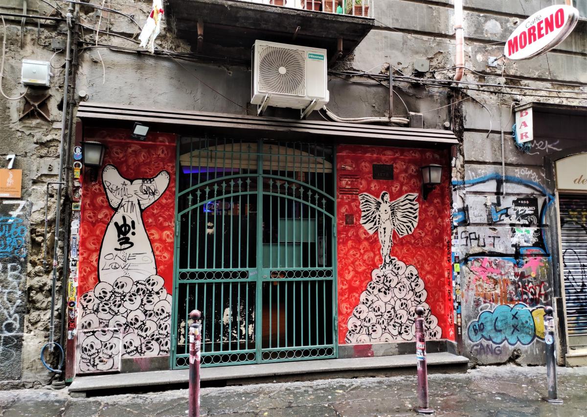 Типові вулички Неаполя / фото Марина Григоренко