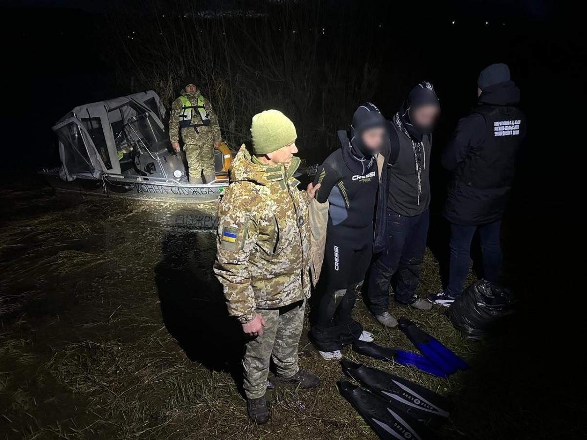 Молдова допомагатиме українським прикордонникам ловити ухильників / фото ДПСУ Молдова допомагатиме українським прикордонникам ловити ухильників / фото ДПСУ