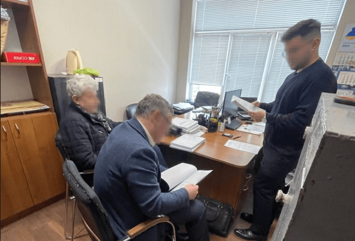 Правоохранители задержали злоумышленников / фото Одесская прокуратура Правоохранители задержали злоумышленников / фото Одесская прокуратура