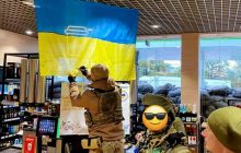 "Зігріваємо захисників": вже 2 роки мережа ОККО безкоштовно годує військових на своїх прифронтових АЗК