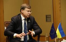 Блокирование санкций РФ: Китай - слабое звено, он меньше старается, - вице-президент ЕК